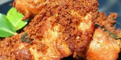 Ayam Goreng Lengkuas